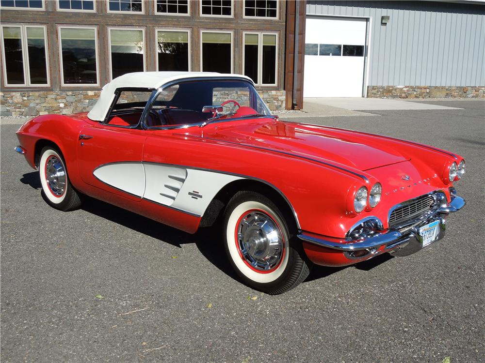 1961 CHEVROLET CORVETTE CONVERTIBLE