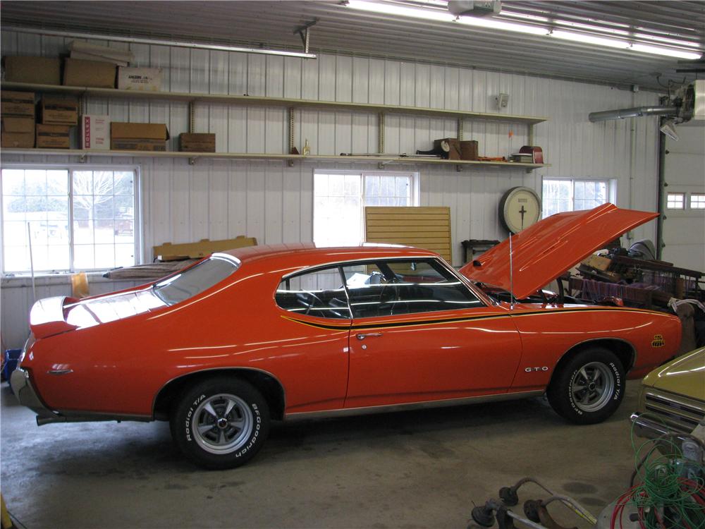 1969 PONTIAC GTO JUDGE 2 DOOR COUPE