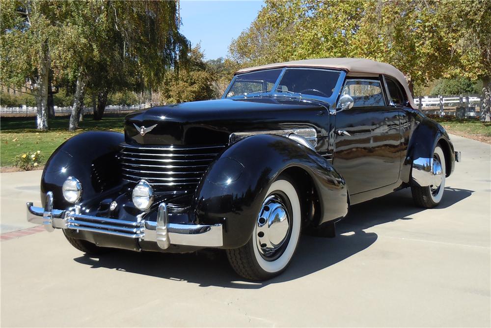 1937 CORD 812 SUPERCHARGED PHAETON