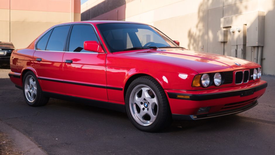 1991 BMW M5
