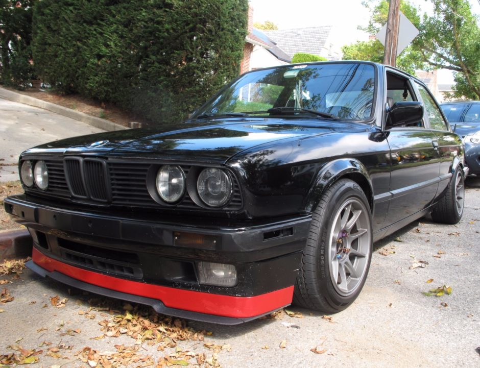 No Reserve: S52-Powered 1990 BMW 325i