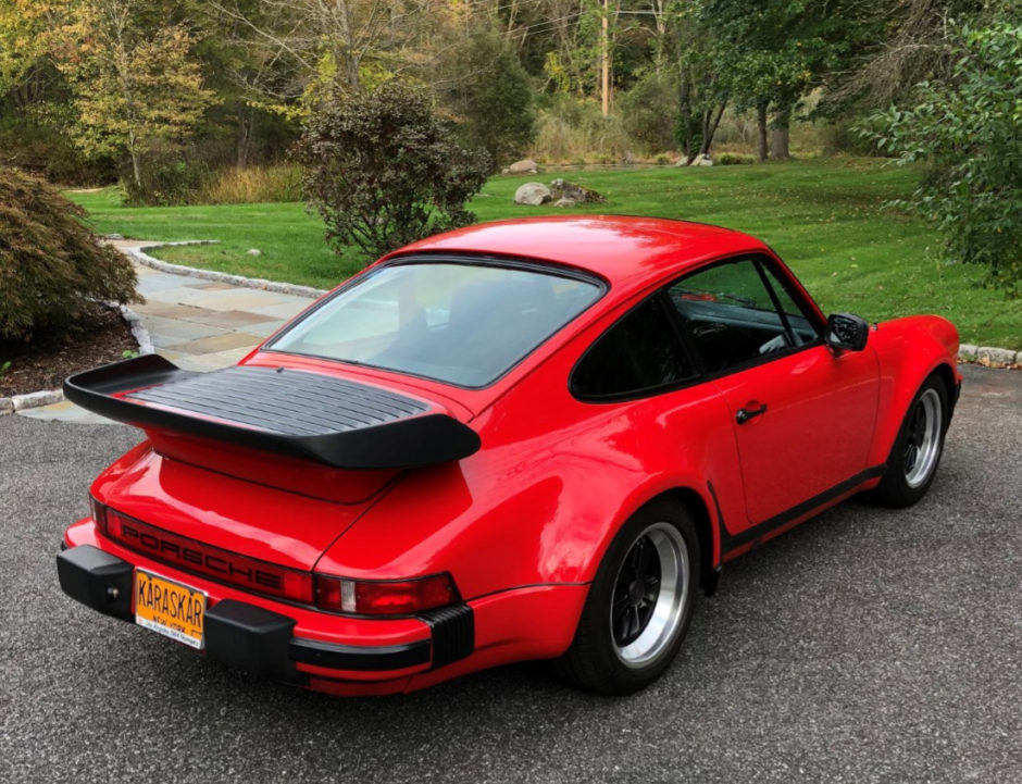 1984 Porsche 911 Carrera Coupe M491