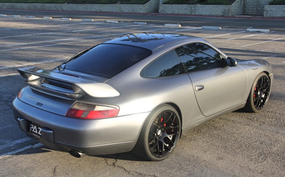 2001 Porsche 911 Carrera 4 6-Speed
