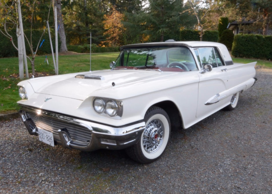 1959 Ford Thunderbird