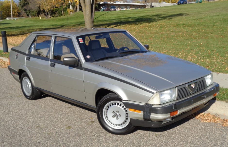 No Reserve: 1987 Alfa Romeo Milano Gold