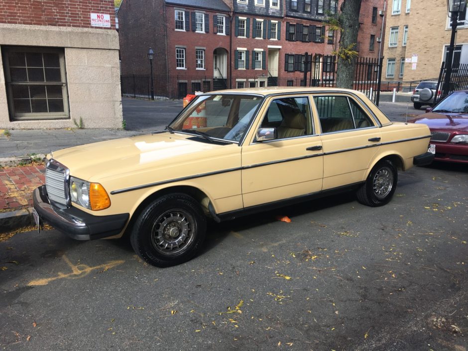 1985 Mercedes-Benz 300D Turbodiesel