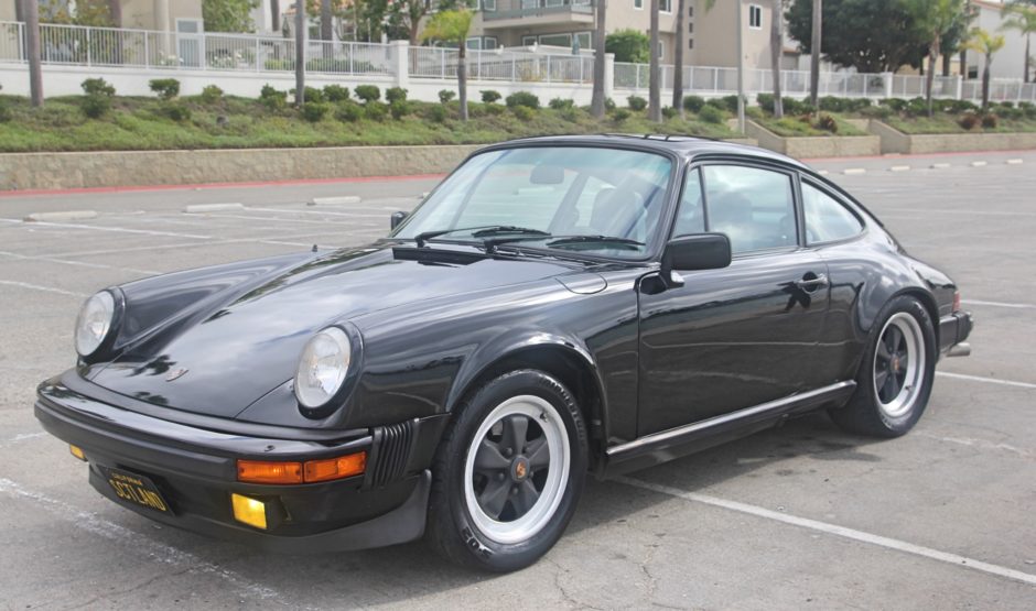 1984 Porsche 911 Carrera Coupe