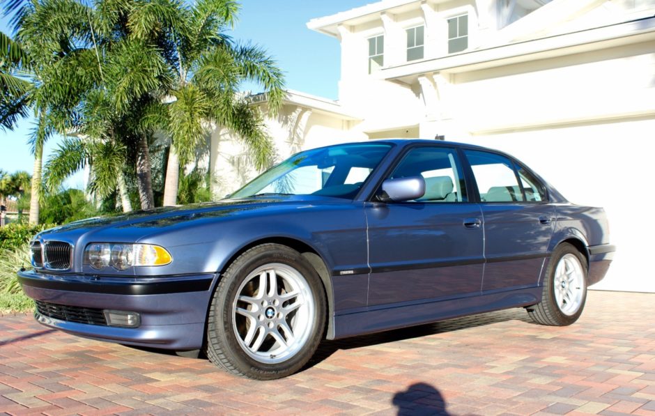 25K-Mile 2001 BMW 740i Sport