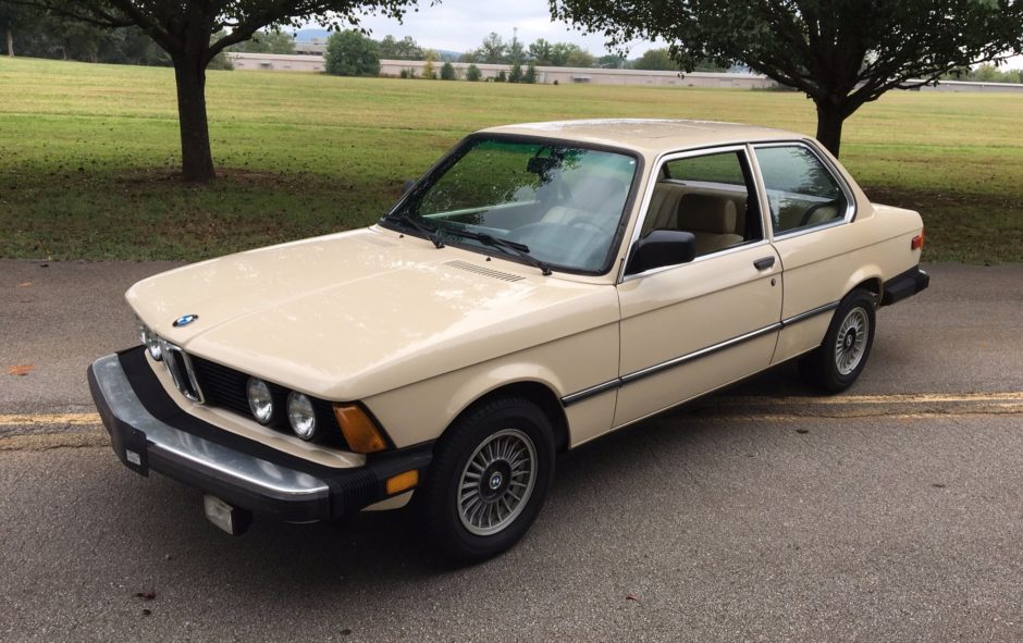 No Reserve: 1983 BMW 320i 5-Speed