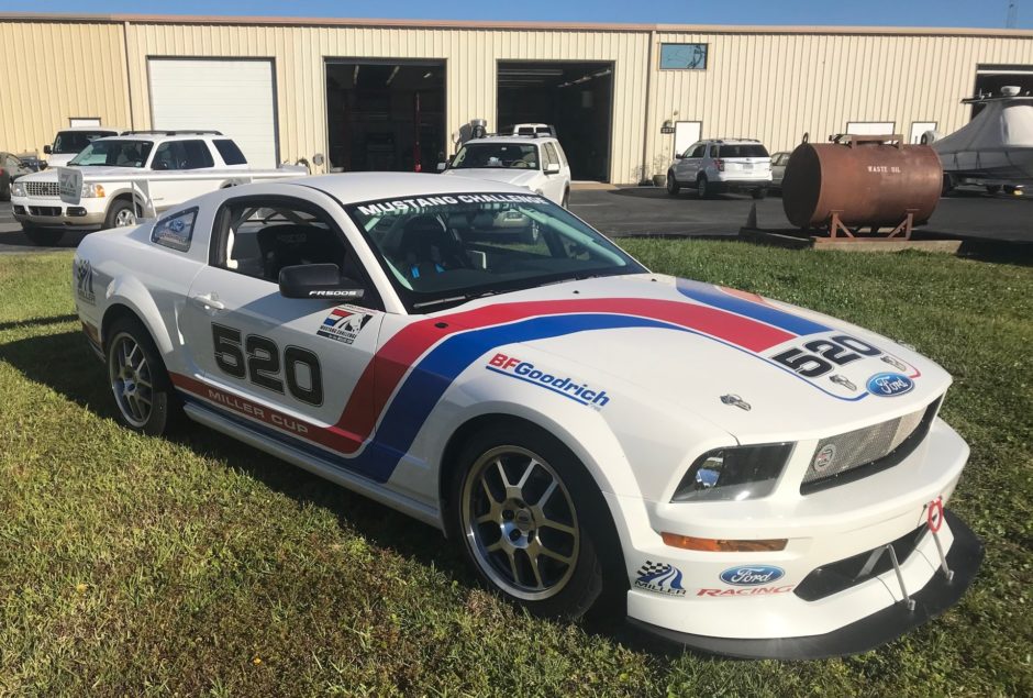 2008 Ford Mustang FR500S 6-Speed Racecar