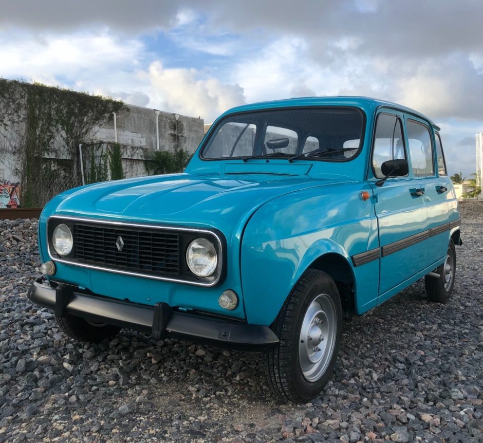 1976 Renault 4 Safari