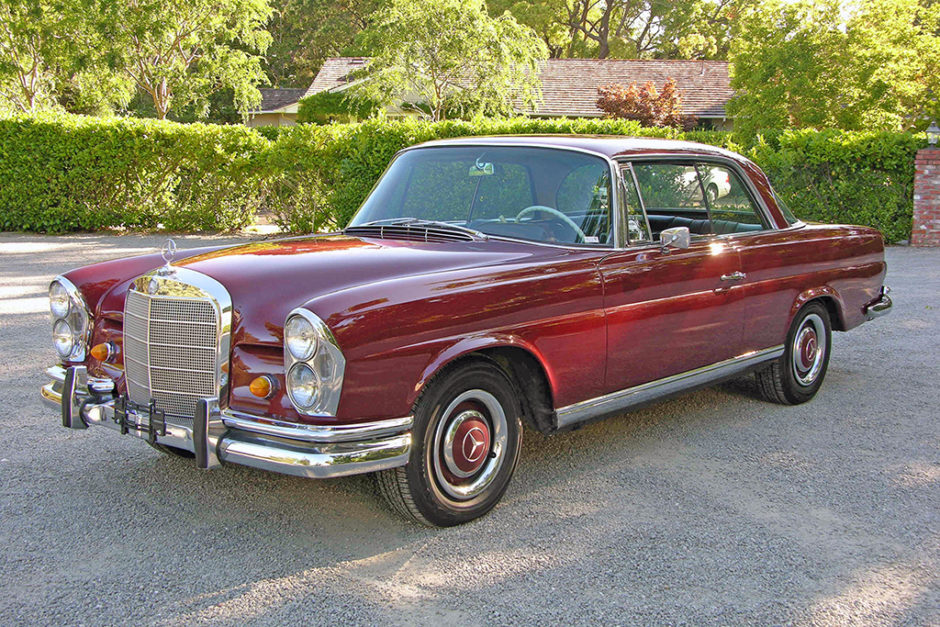 1967 Mercedes-Benz 250SE Coupe