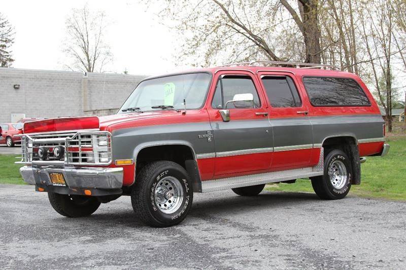 No Reserve: 1988 Chevrolet Suburban Silverado 4×4