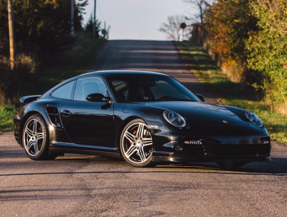 2009 Porsche 911 Turbo 6-Speed