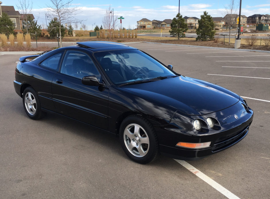 No Reserve: 1994 Acura Integra GS-R