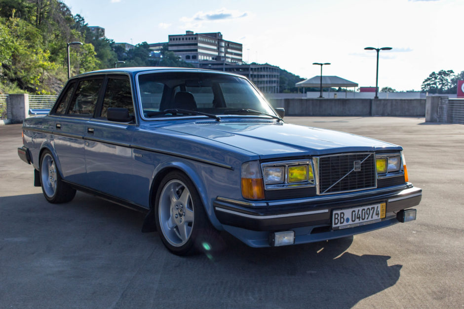 1984 Volvo 240 4-Speed