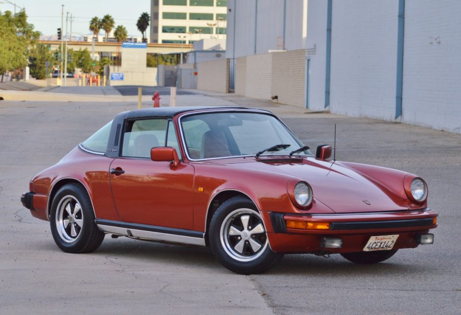 1977 Porsche 911S Targa