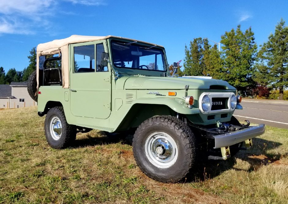 1973 Toyota Land Cruiser FJ40