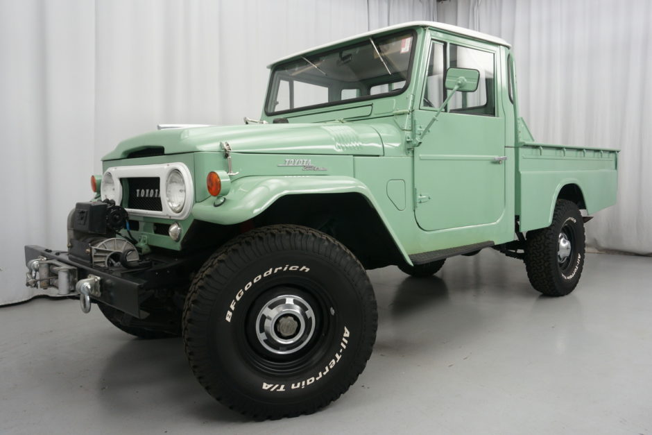 1967 Toyota Land Cruiser FJ45L