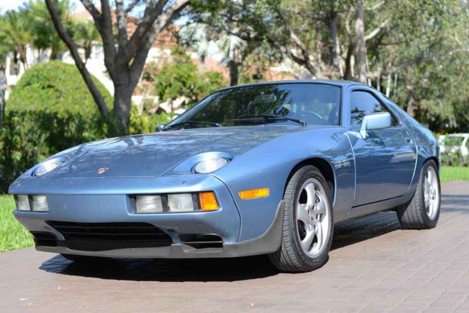 1986.5 Porsche 928S 5-Speed