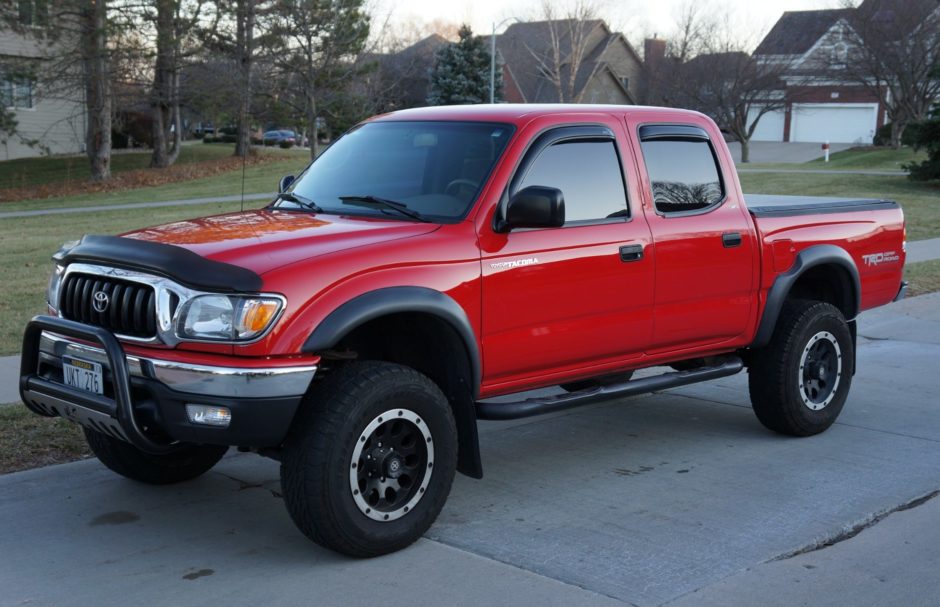 No Reserve: 2004 Toyota Tacoma SR5 V6