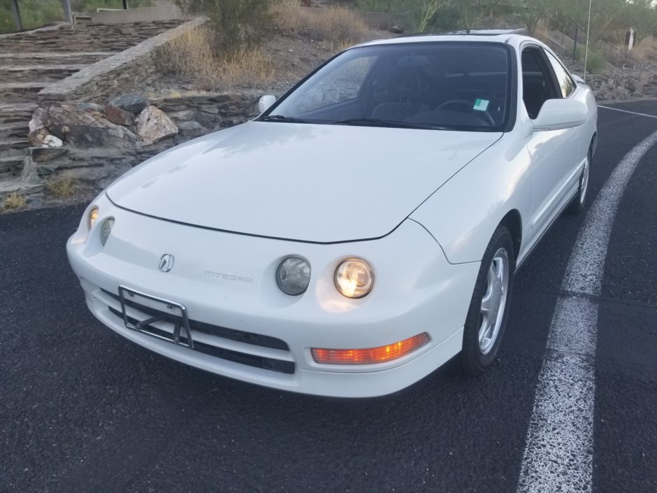 No Reserve: 1996 Acura Integra GS-R 5-Speed