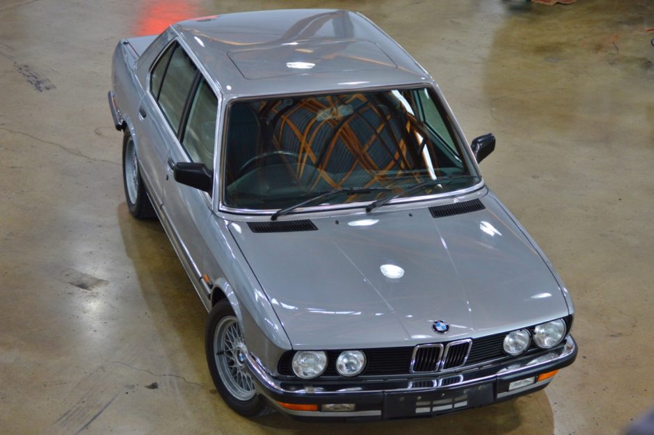 S50B32-Powered 1987 BMW 528i 6-Speed