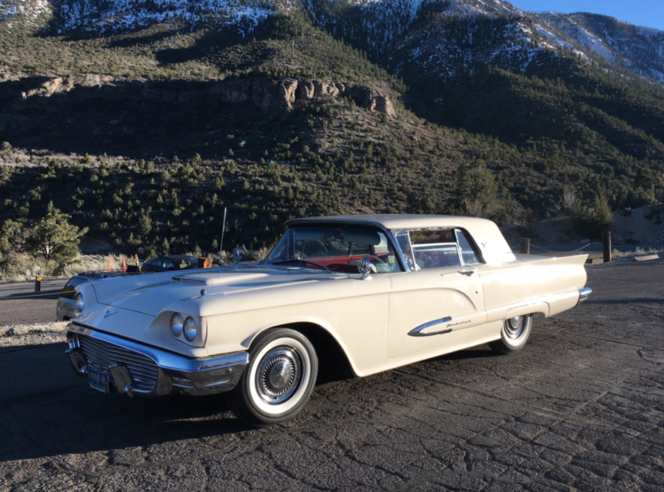 1959 Ford Thunderbird