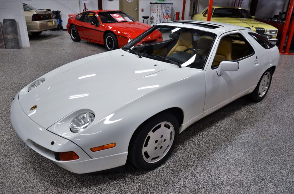 30K-Mile 1987 Porsche 928 S4