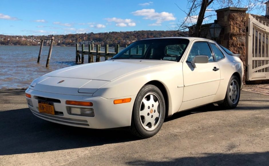 1989 Porsche 944 S2