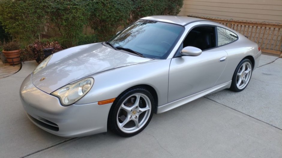 2004 Porsche 911 Carrera Coupe