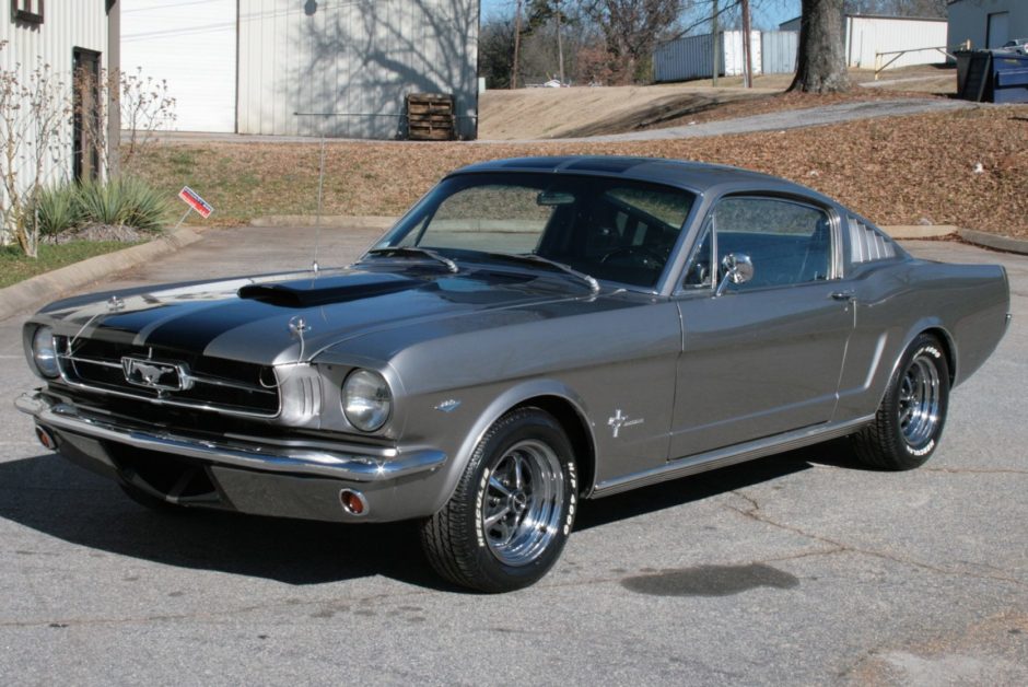 1965 Ford Mustang Fastback 4-Speed