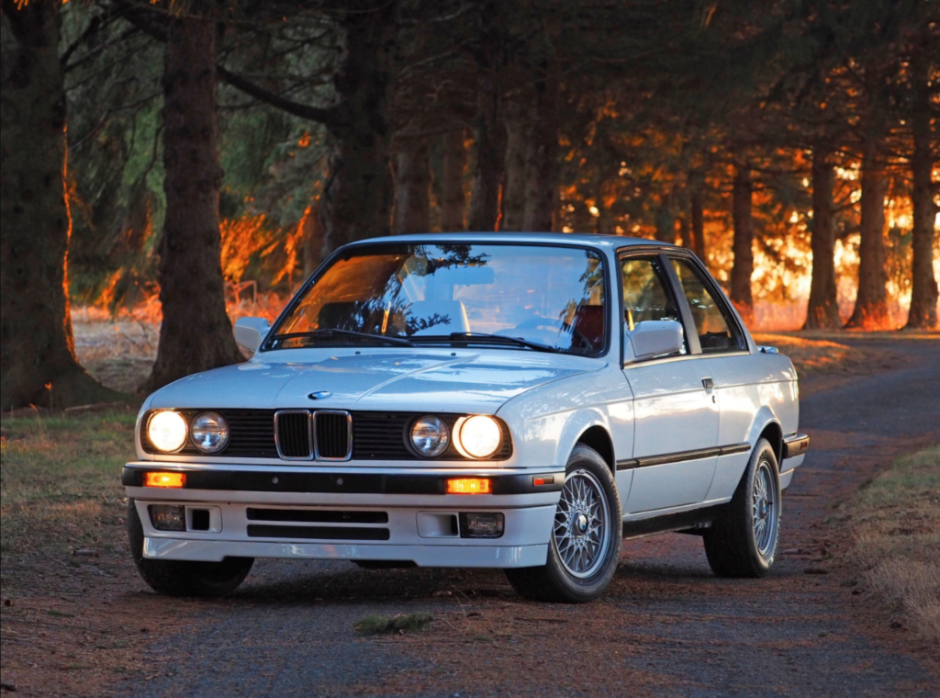 S50-Powered 1991 BMW 318is 5-Speed