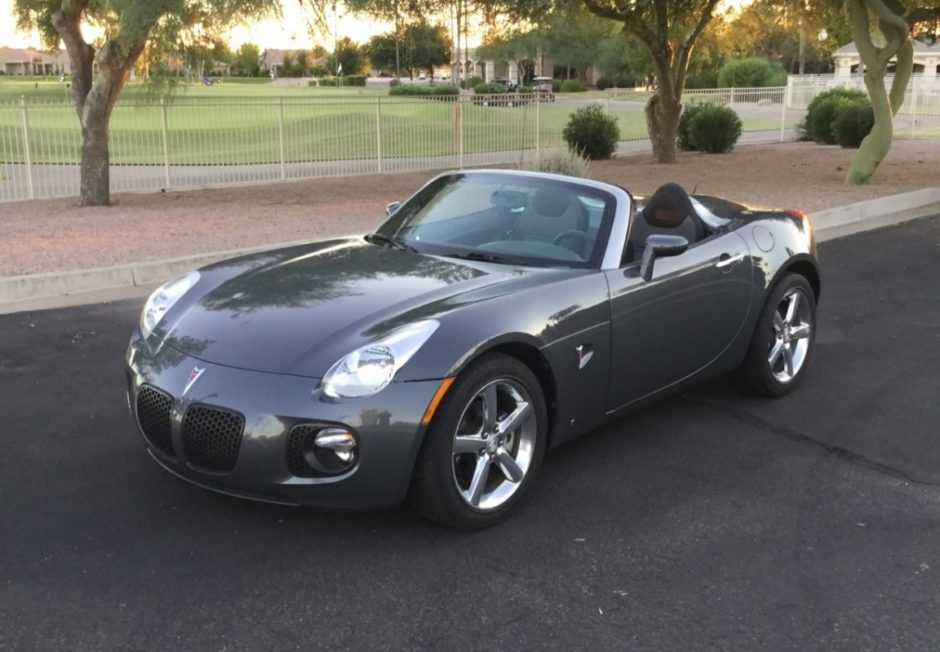 No Reserve: 13K-Mile 2009 Pontiac Solstice GXP
