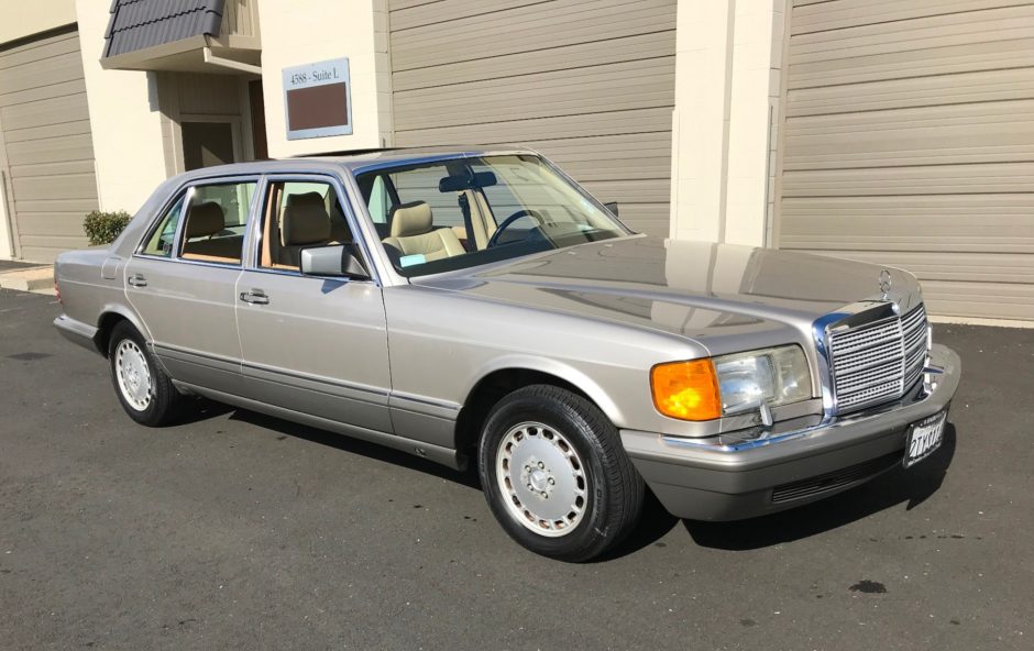 No Reserve: 1990 Mercedes-Benz 420SEL