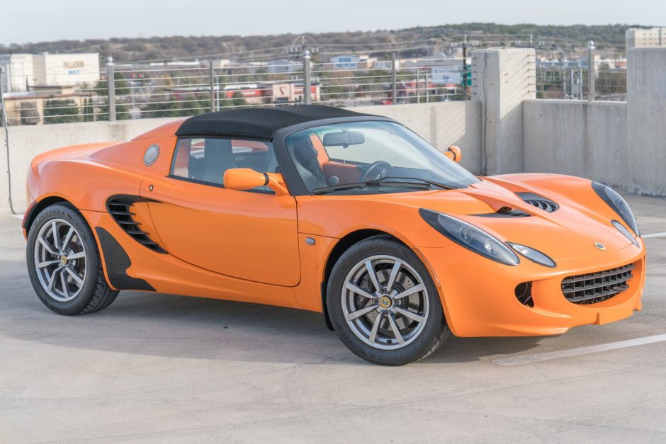18K-Mile 2005 Lotus Elise