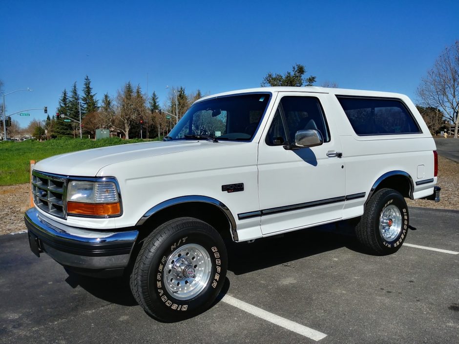1992 Ford Bronco XLT