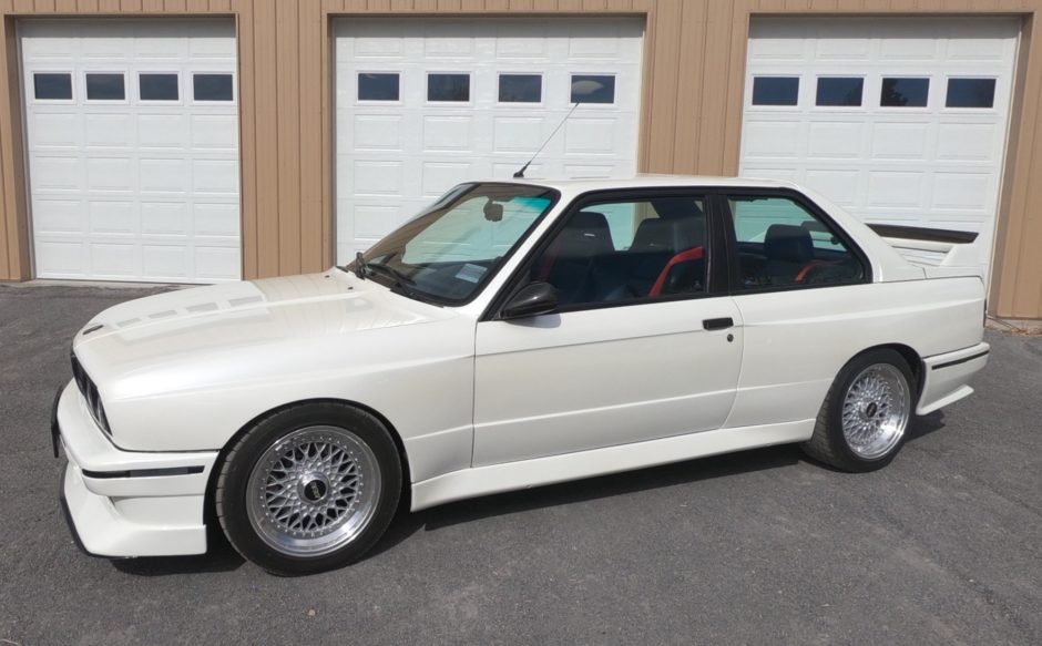 S54-Powered 1989 BMW M3 6-Speed