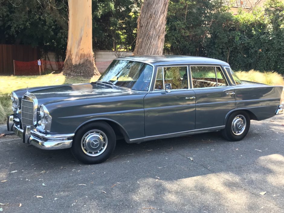 No Reserve: 1967 Mercedes-Benz 230S