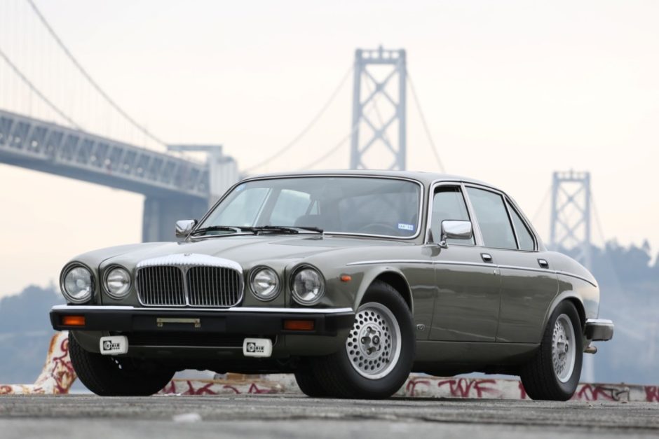 No Reserve: 1988 Daimler Double-Six