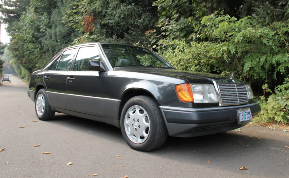 No Reserve: 1992 Mercedes-Benz 400E