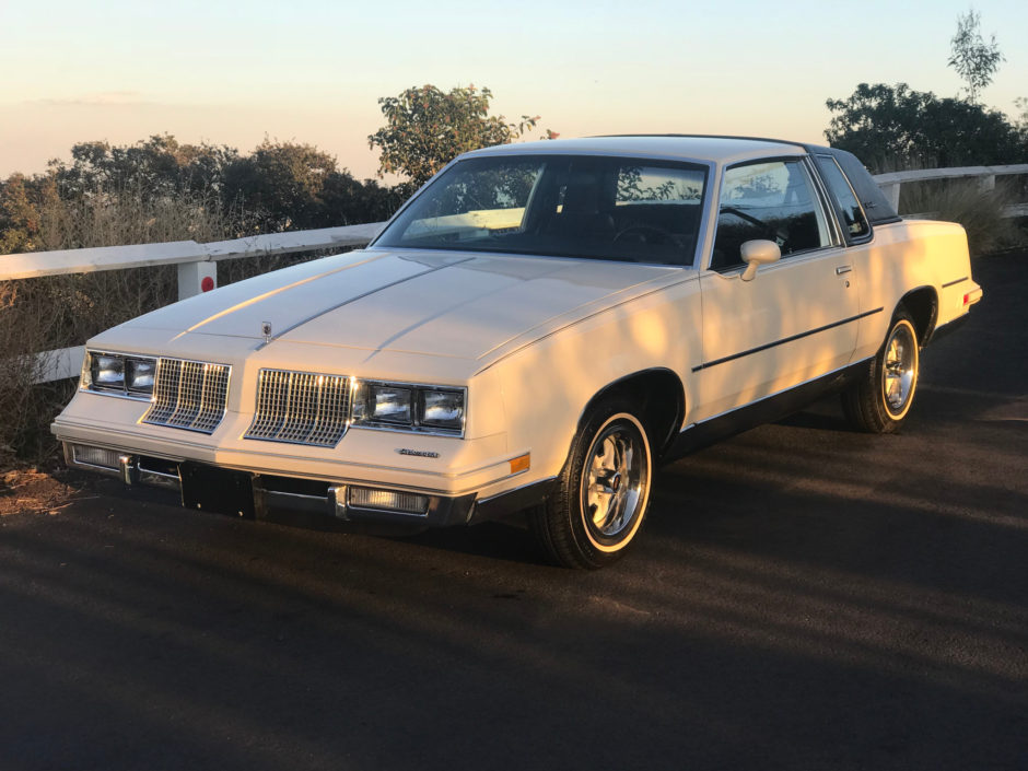 No Reserve: 20K-Mile 1985 Oldsmobile Cutlass Supreme