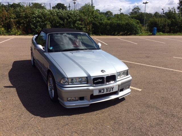 1996 BMW 320i