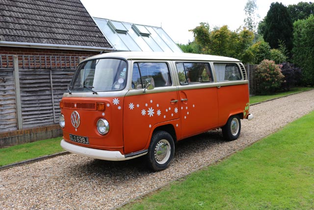 1971 Volkswagon T2 Camper