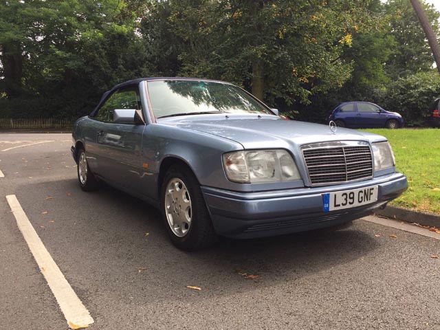 1994 Mercedes  E220 Cabriolet