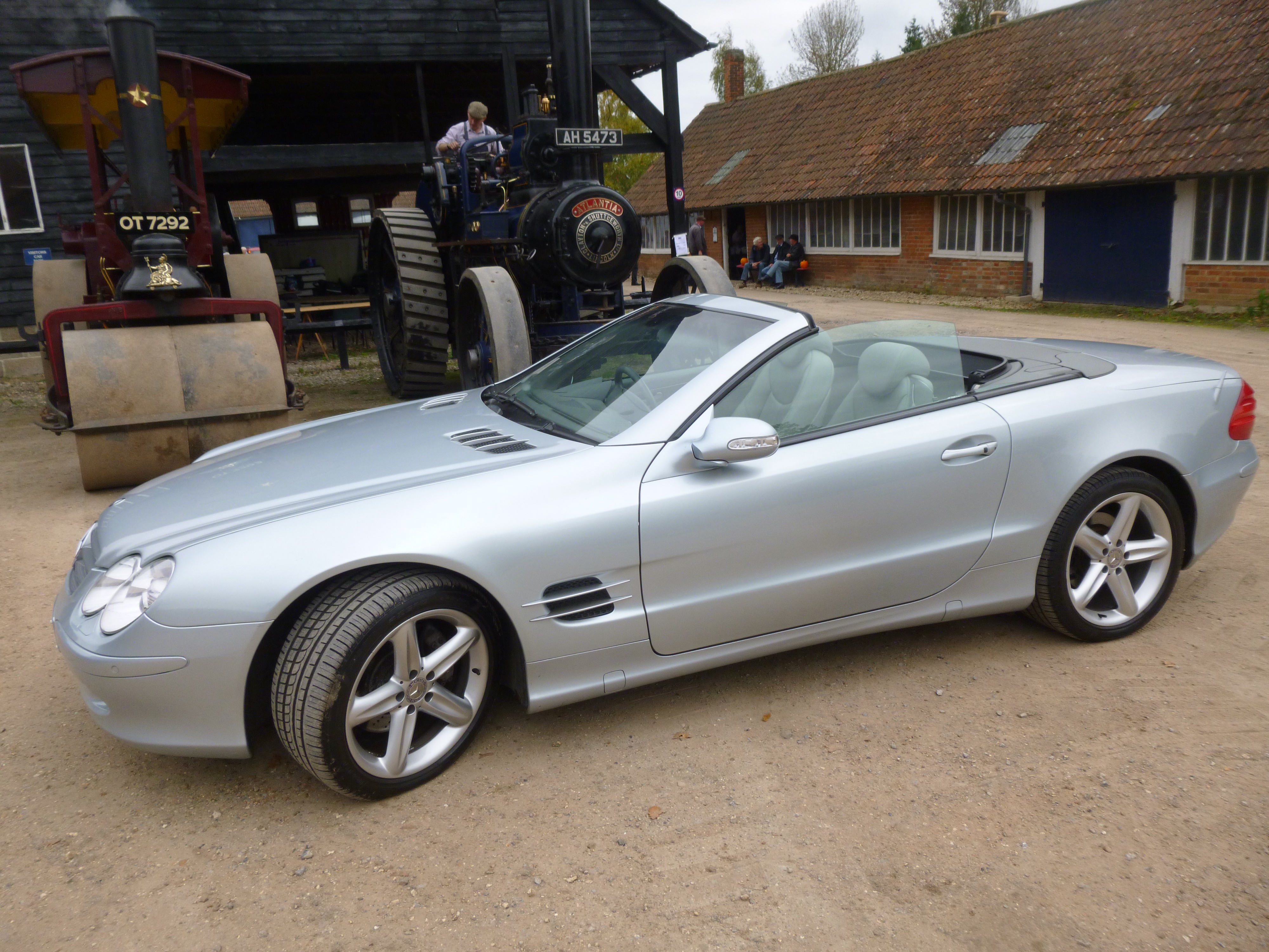 2003 Mercedes-Benz SL500