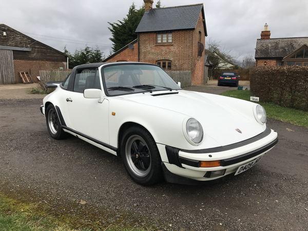 1986 Porsche 911 3.2 Carrera Targa