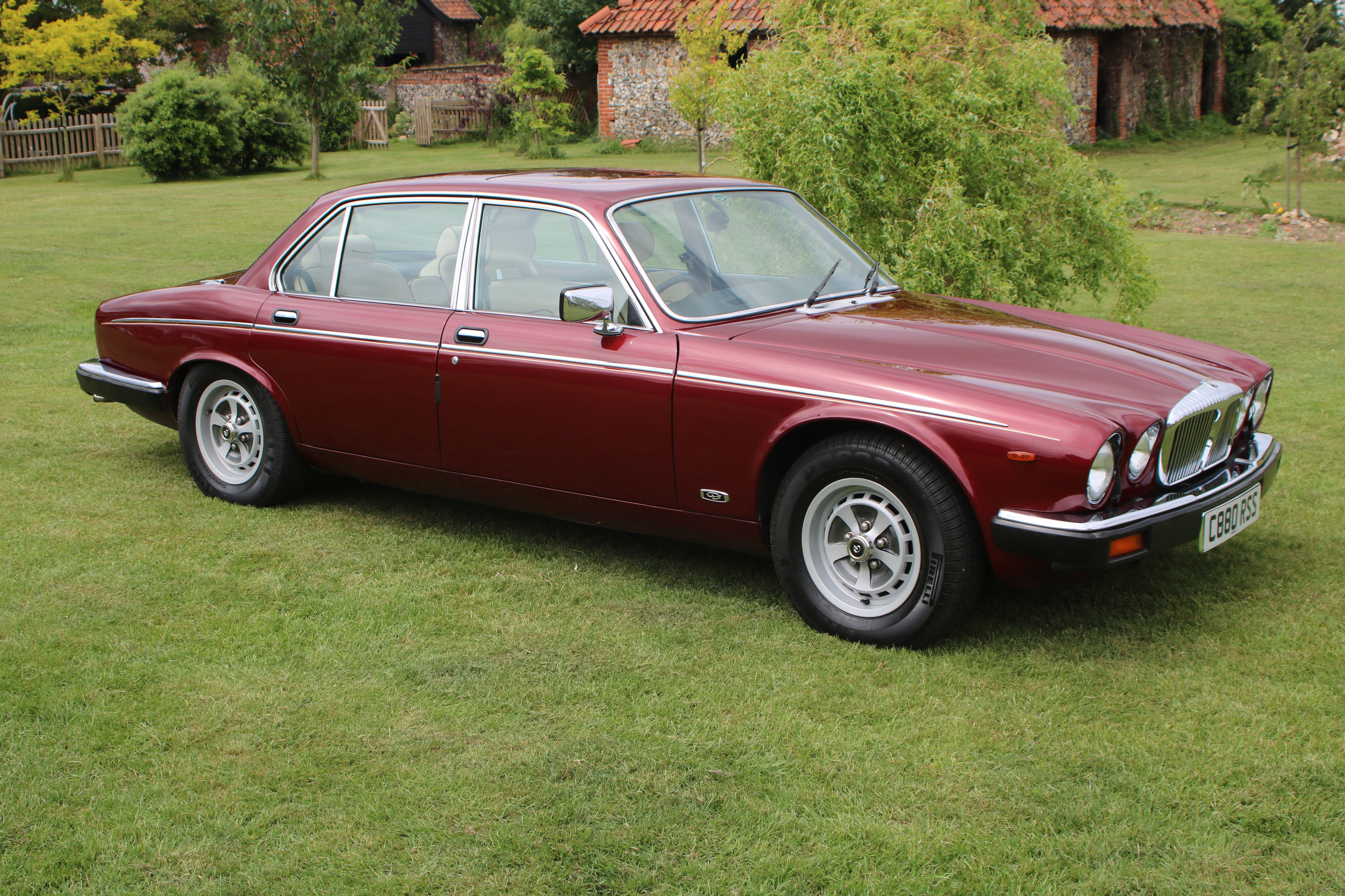 1986 Daimler Double Six Series 3