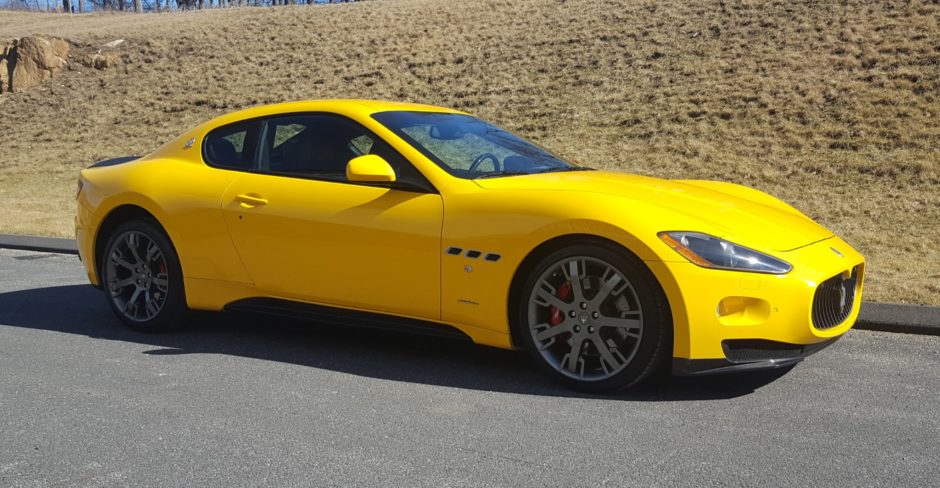 12K-Mile 2010 Maserati GranTurismo S