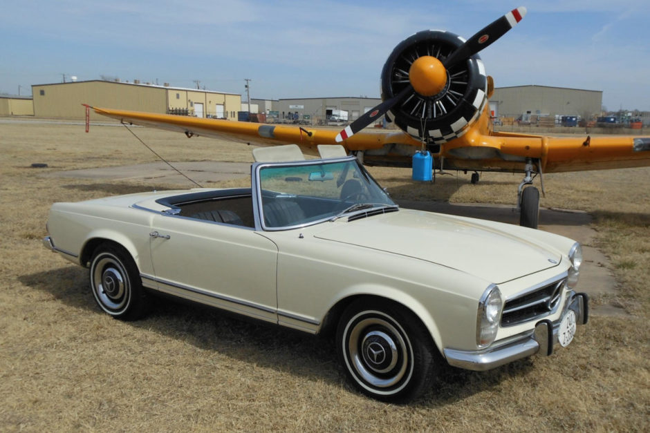 1967 Mercedes-Benz 230SL